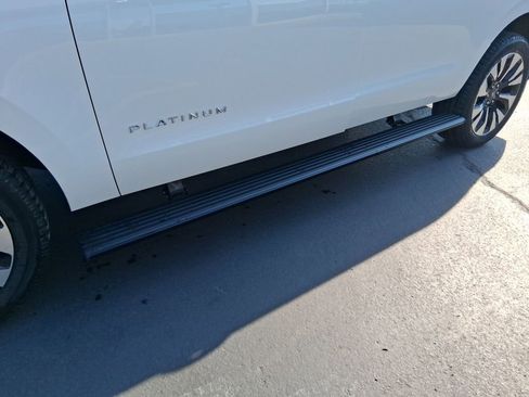 New 2025 Ford Expedition Max Platinum w/ Driver's Package image 13