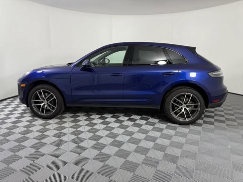 New 2025 Porsche Macan image 2