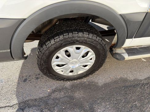 Used 2016 Ford Transit 250 Base w/ Exterior Upgrade Package image 12