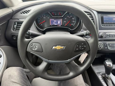 Used 2014 Chevrolet Impala LS FWD image 19