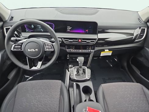 New 2026 Kia Seltos S image 20