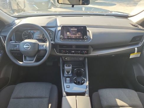 New 2026 Nissan Rogue SV FWD image 15