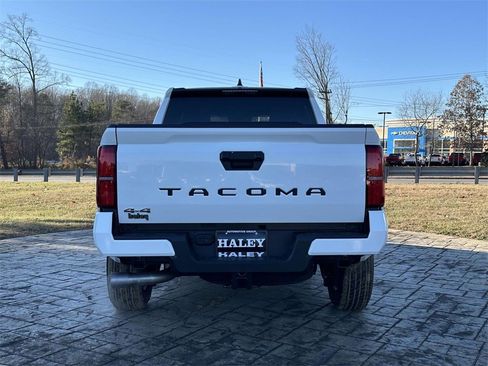 New 2026 Toyota Tacoma SR5 image 17