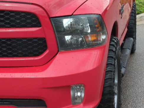 Used 2019 RAM 1500 Express w/ Wheel & Sound Group AWD/4WD image 11