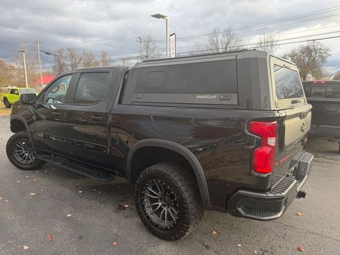 Used 2022 Chevrolet Silverado 1500 ZR2 w/ Technology Package image 7