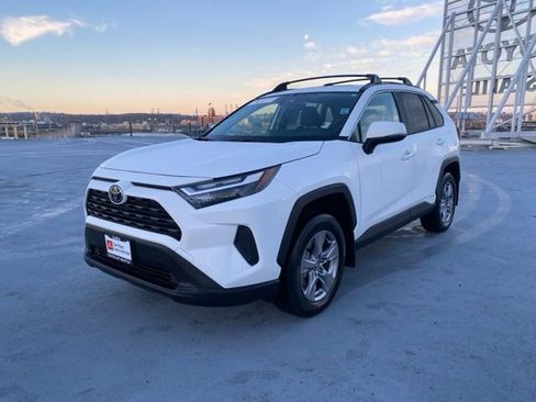 Certified 2025 Toyota RAV4 XLE image 7