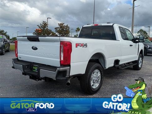 Used 2025 Ford F350 XLT image 5