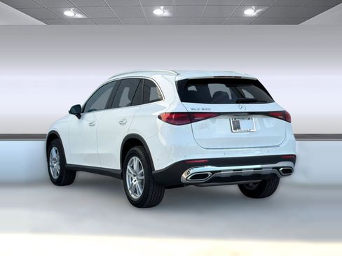 New 2026 Mercedes-Benz GLC 300 image 3