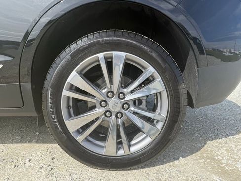 Certified 2025 Cadillac XT5 Premium Luxury image 15