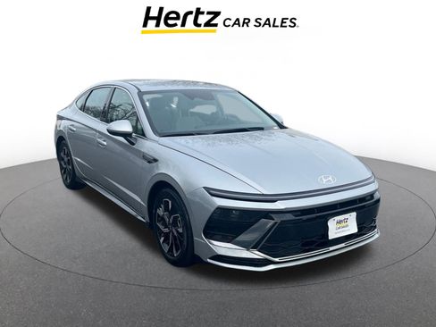Used 2025 Hyundai Sonata SEL image 1