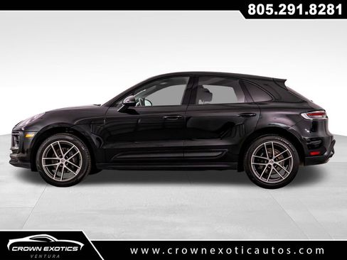 Used 2023 Porsche Macan Turbo image 4