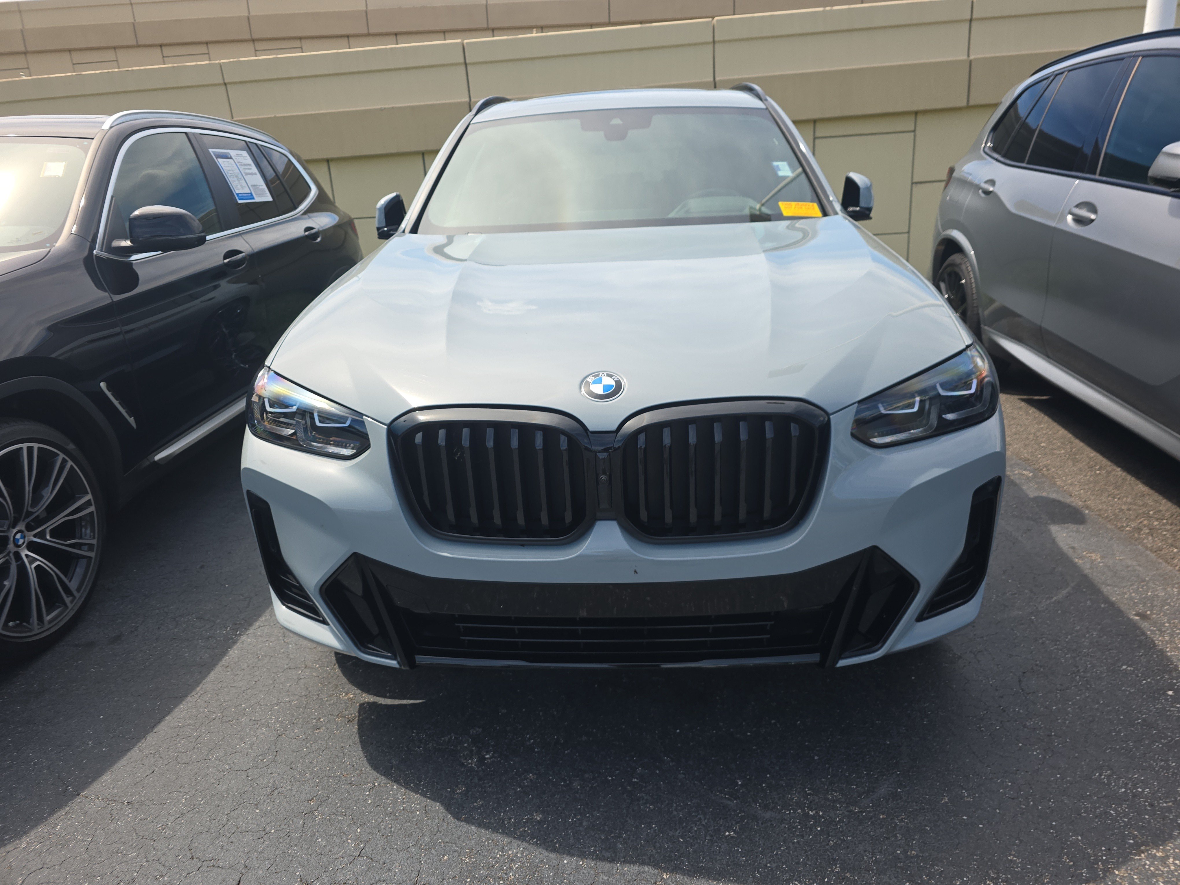 Certified 2023 BMW X3 xDrive30i w/ M Sport Package AWD/4WD image 2
