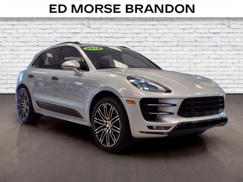 Used 2018 Porsche Macan Turbo AWD/4WD image 6