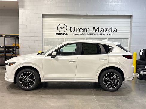 New 2025 MAZDA CX-5 AWD 2.5 S w/ Preferred Package image 8