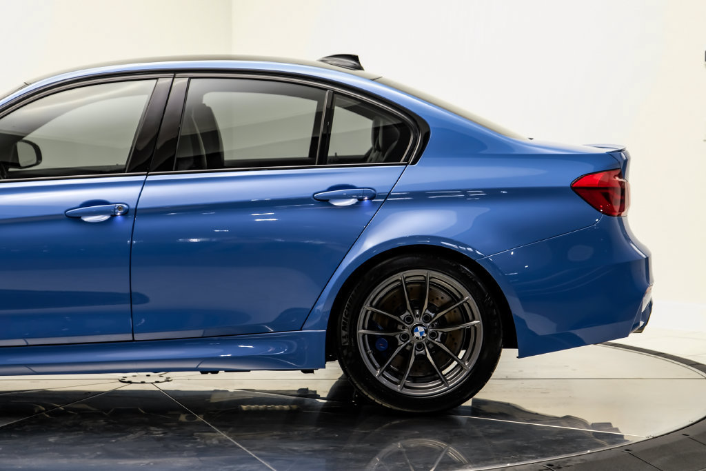 Used 2018 BMW M3 RWD image 14
