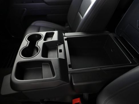 Used 2025 Chevrolet Silverado 3500 LTZ image 35