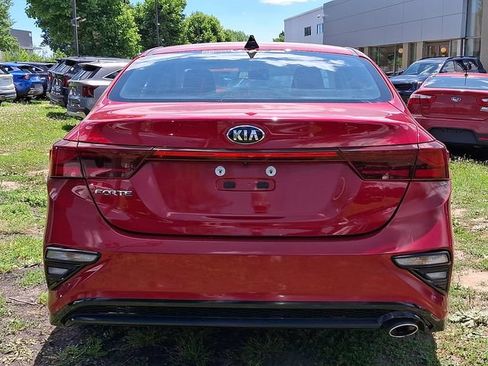 Used 2020 Kia Forte LXS FWD image 5