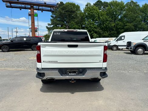 Used 2021 Chevrolet Silverado 1500 LT AWD/4WD image 5
