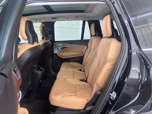Used 2016 Volvo XC90 T6 Inscription w/ Vision Package AWD/4WD image 12