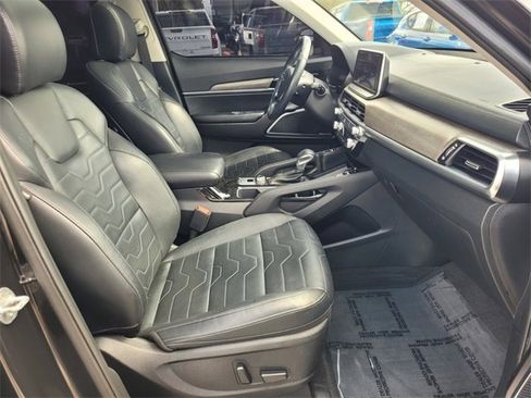 Used 2022 Kia Telluride SX w/ SX Prestige Package image 17