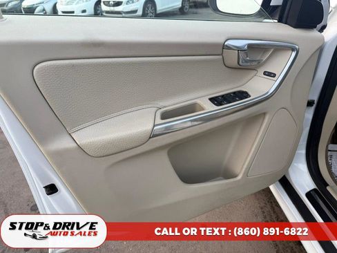 Used 2014 Volvo XC60 3.2 image 13