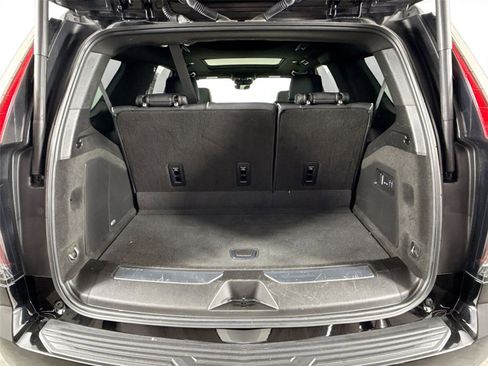 Used 2024 Cadillac Escalade Sport RWD image 40
