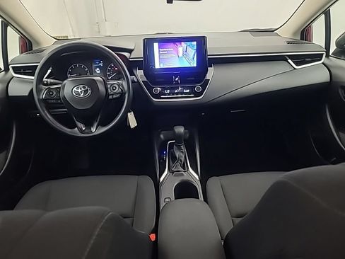 Used 2025 Toyota Corolla LE FWD image 22