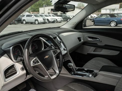Used 2011 Chevrolet Equinox LS w/ Bluetooth Package image 6