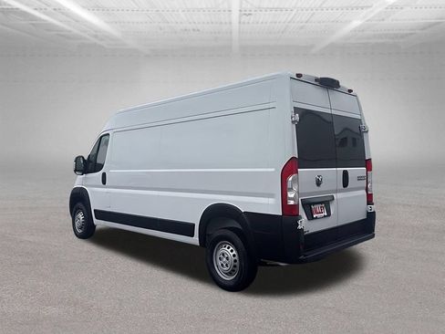 Used 2024 RAM ProMaster 2500 FWD image 5