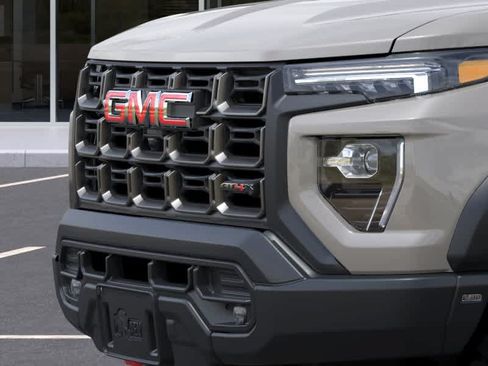New 2026 GMC Canyon AT4X w/ AT4X AEV Edition AWD/4WD image 13