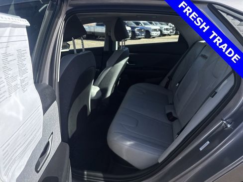 Used 2024 Hyundai Elantra Limited image 17