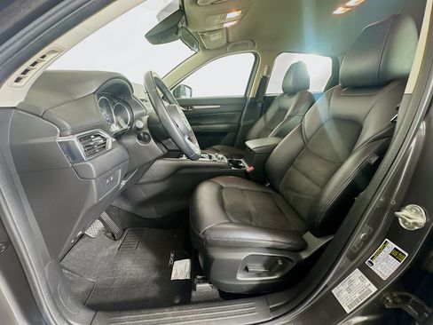 Used 2019 MAZDA CX-5 Touring image 13