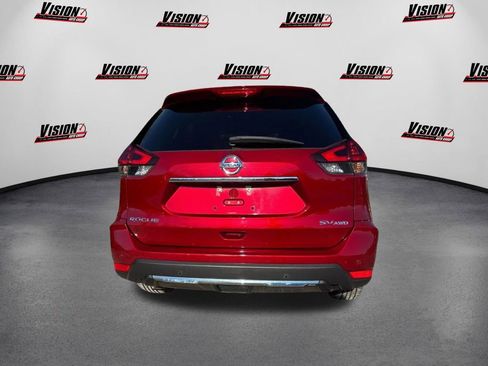 Used 2019 Nissan Rogue SV image 6