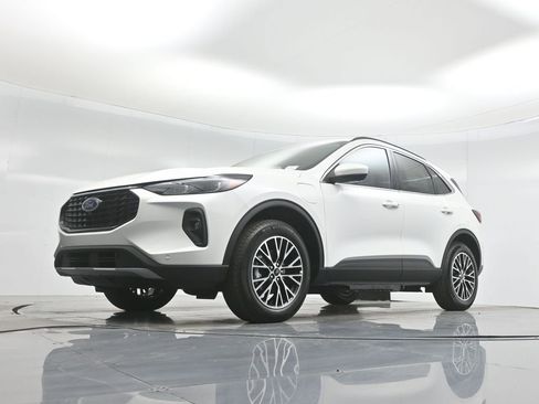 New 2025 Ford Escape Base w/ PHEV Premium Package image 47