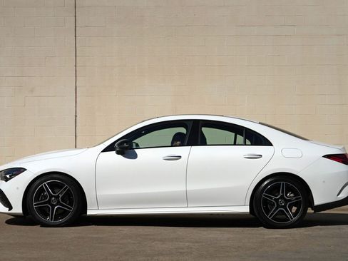 Used 2024 Mercedes-Benz CLA 250 w/ AMG Night Package image 8