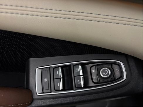 Used 2022 Subaru Ascent Touring AWD/4WD image 41