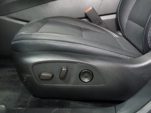 Used 2024 Chevrolet Blazer EV LT AWD/4WD image 67