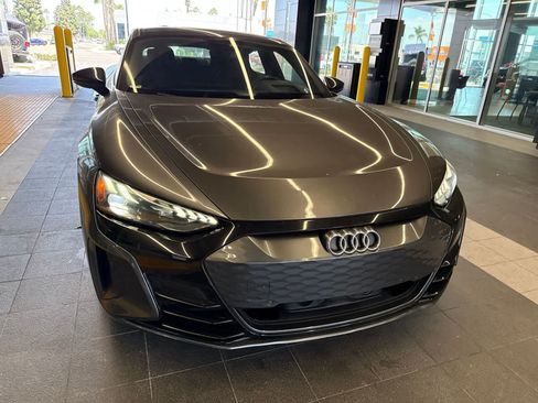 Used 2022 Audi RS e-tron GT AWD/4WD image 7
