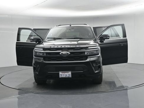 Certified 2023 Ford Expedition Limited AWD/4WD image 36