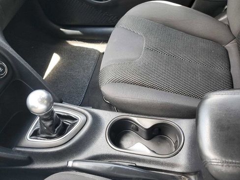 Used 2016 Dodge Dart SE w/ Convenience Group image 30