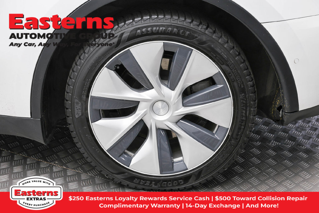 Used 2020 Tesla Model Y Long Range AWD/4WD image 9
