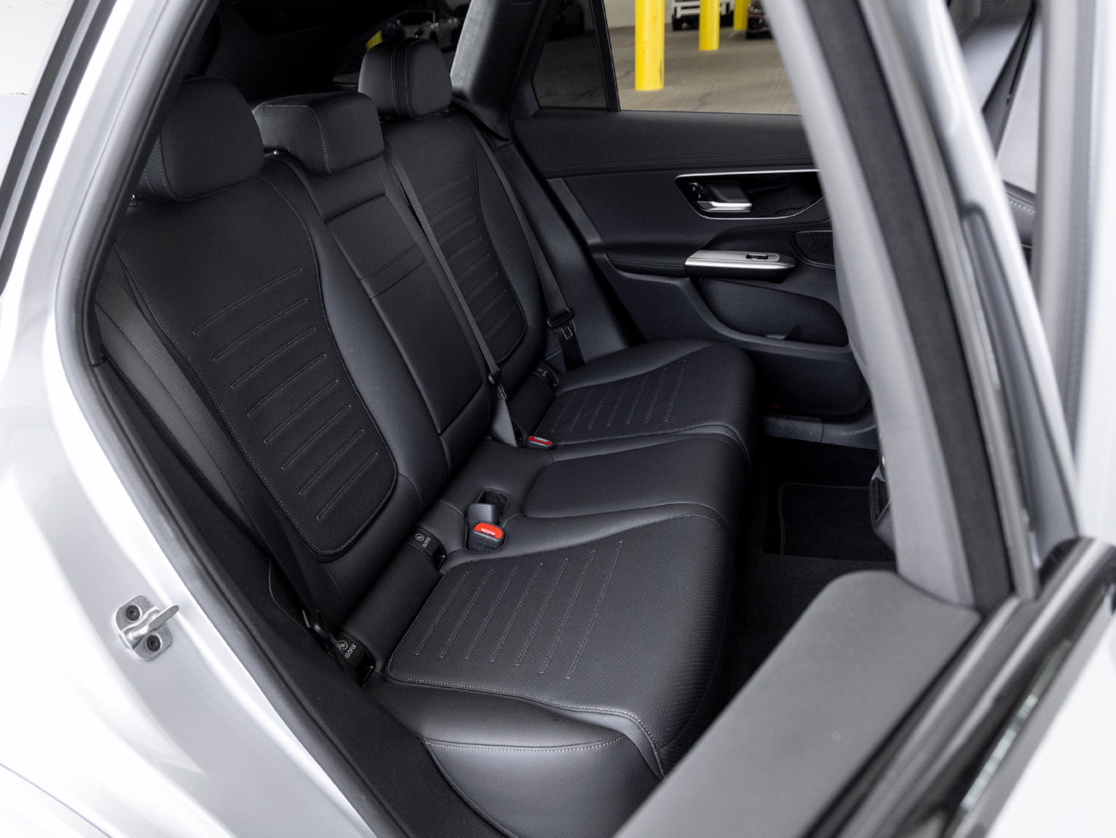 Certified 2026 Mercedes-Benz GLC 300 4MATIC image 25