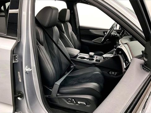 Used 2022 Acura MDX A-Spec image 7