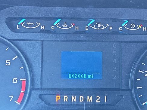 Used 2019 Ford F350 XL w/ Power Equipment Group image 15