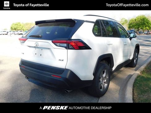 Used 2025 Toyota RAV4 XLE image 4