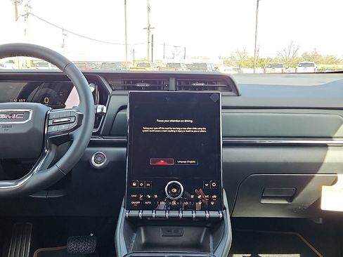 New 2026 GMC Terrain AT4 w/ Convenience Package III image 10