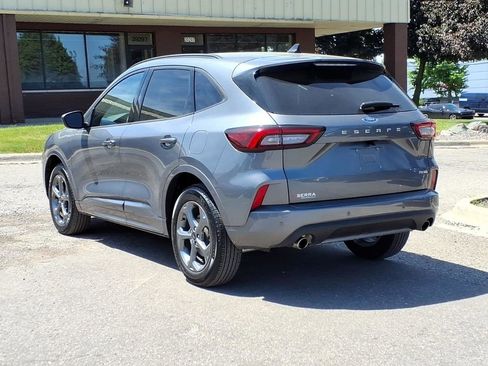 Used 2024 Ford Escape ST-Line w/ Tech Pack #1 AWD/4WD image 3