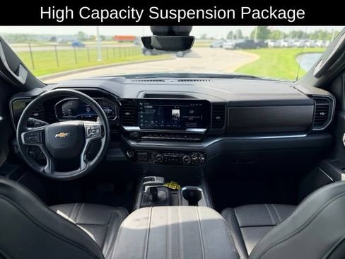 Certified 2024 Chevrolet Silverado 1500 High Country w/ Technology Package AWD/4WD image 7
