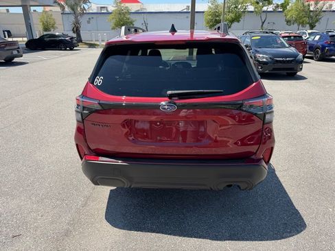 Used 2026 Subaru Forester Premium AWD/4WD image 6