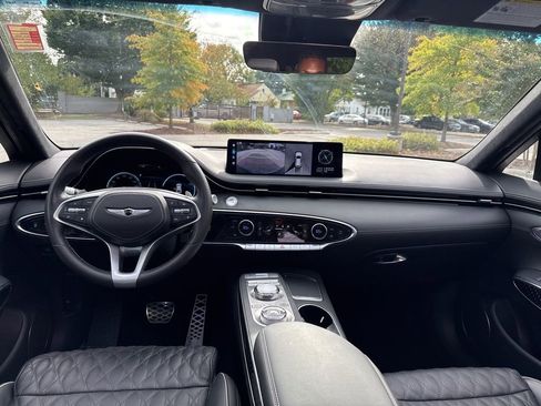 Used 2023 Genesis GV70 3.5T Sport w/ Sport Prestige Package image 29